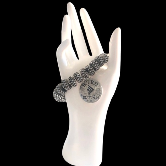 SILPADA Sterling Silver Oversized Oxidized Silver B2BS ROTTEN Toggle Bracelet - Picture 5 of 17